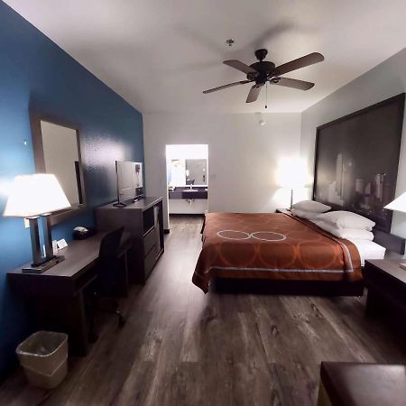 Super 8 By Wyndham Forney/East Dallas Екстериор снимка