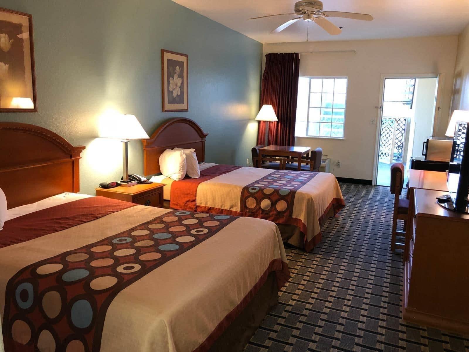 Super 8 By Wyndham Forney/East Dallas Екстериор снимка