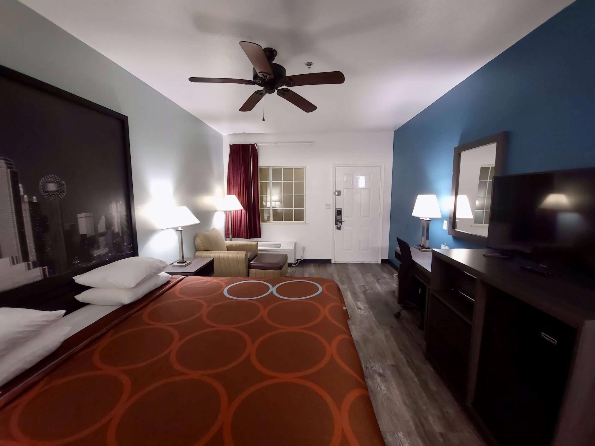 Super 8 By Wyndham Forney/East Dallas Екстериор снимка